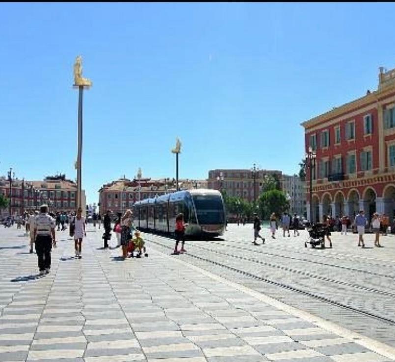 Le Splendid Nice Centre Ville Bagian luar foto