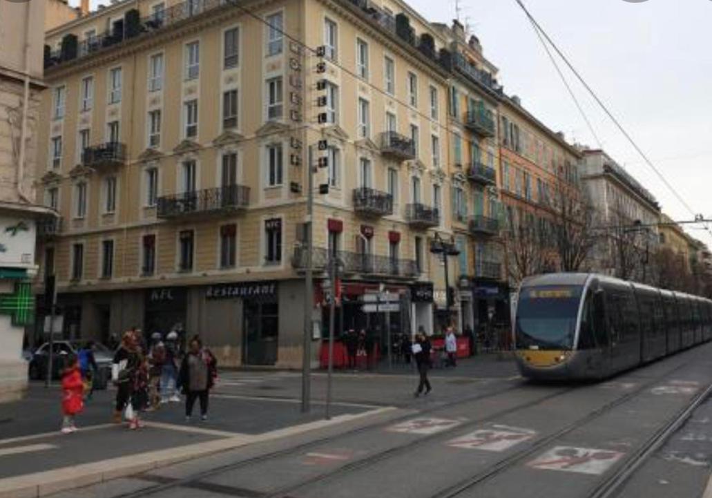 Le Splendid Nice Centre Ville Bagian luar foto